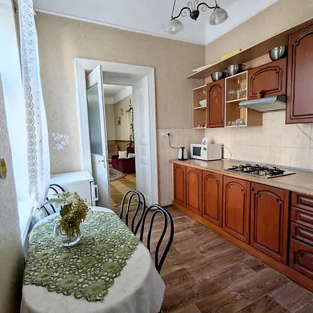 Ratusha Lägenhet Lviv