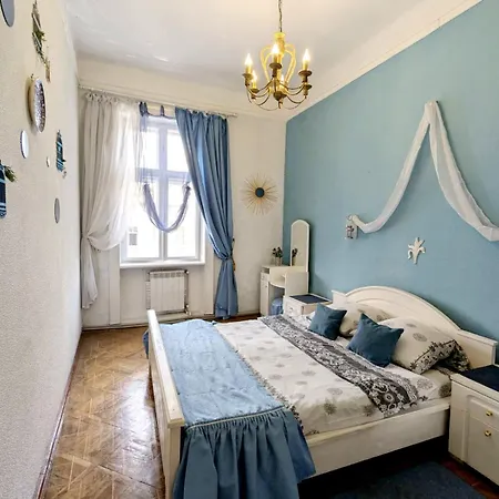Lägenhet Ratusha Lviv